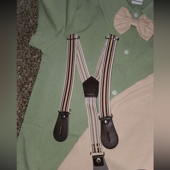 Baby boy bow front shirt and suspender shorts set, 18-24 months, green/tan - Picture 9 of 10
